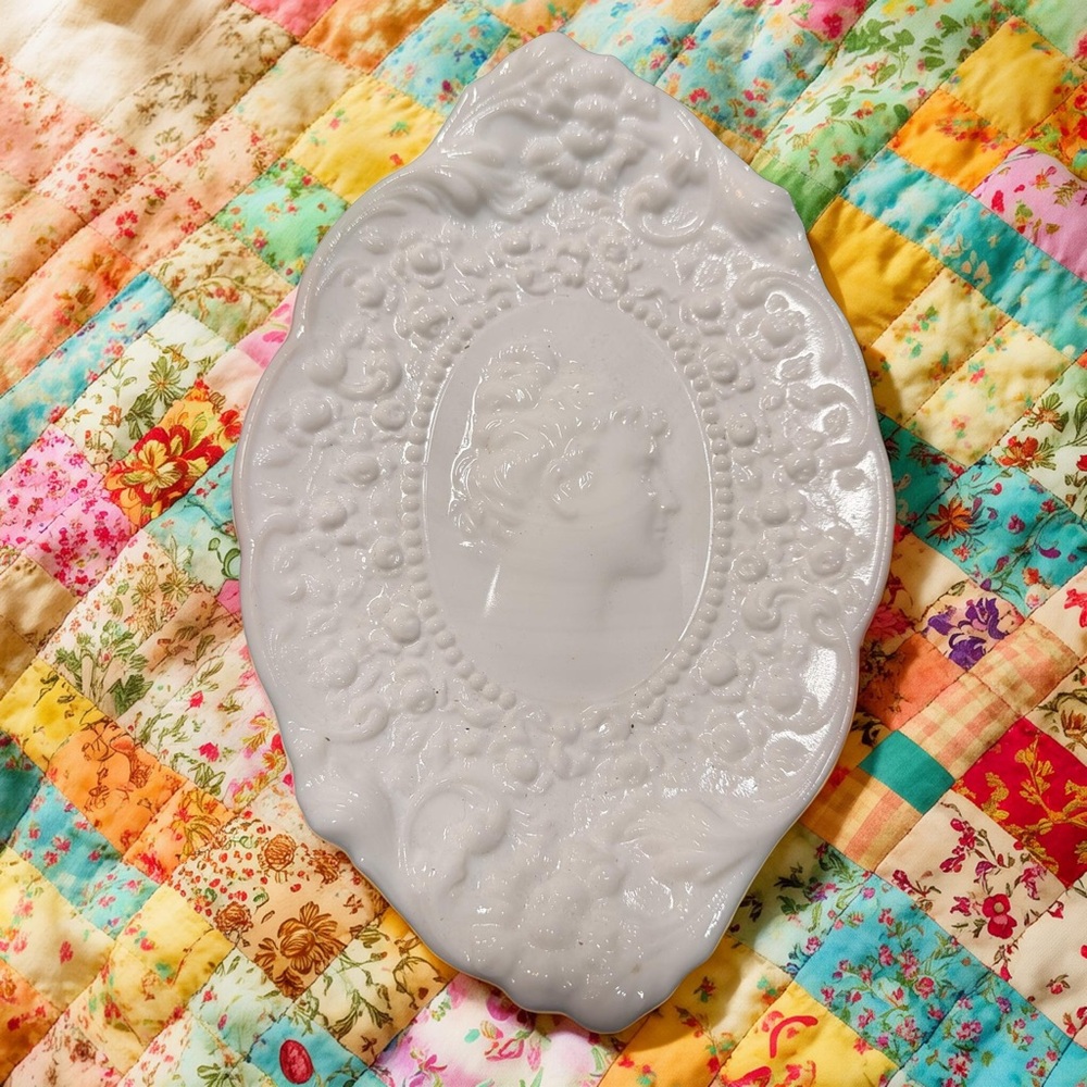 Fostoria Milk Glass Cameo Oval Platter 8” x 11.5” Vintage White Pressed Glass